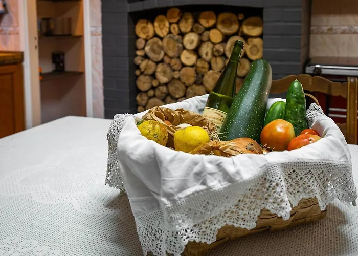 Casa Fontes - Jaccuzzi And Pool Kır Evi Ponte de Lima